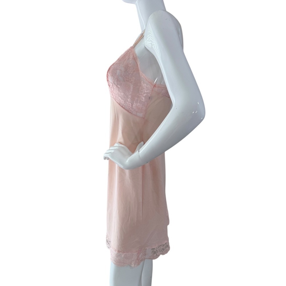 VTG Vanity Fair Powder Pink Slip Lace Dress Lingerie Pinup Boudoit - Picture 2 of 13